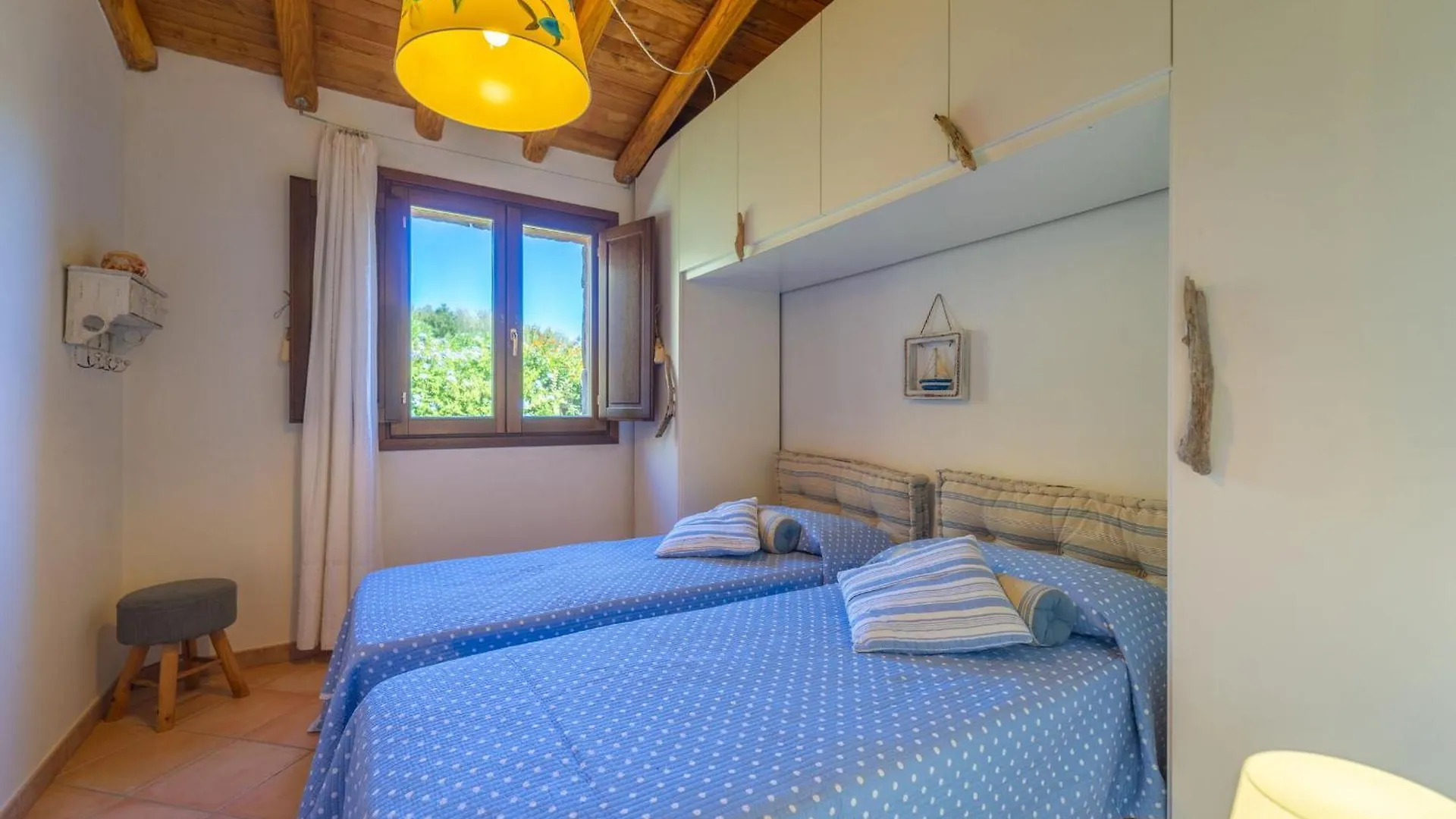 Villa Molara Home - By Searly Punta Molara