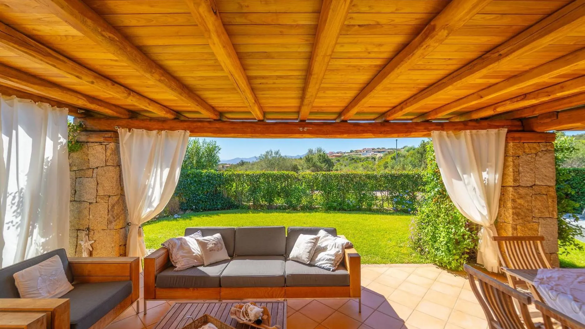 Villa Molara Home - By Searly Punta Molara 0*,  Италия
